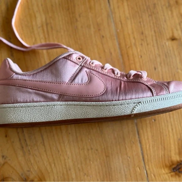 Nike Court Royale Women's Pink Satin Sneakers Rare Find! - Picture 5 of 10